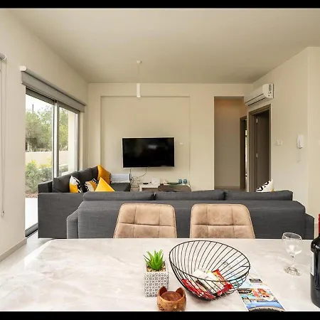 Protaras The Icon 001 At Mythical Seas Apartamento Paralimni