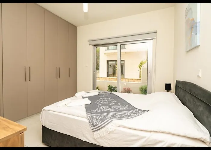 Protaras The Icon 001 At Mythical Seas * 파라림니