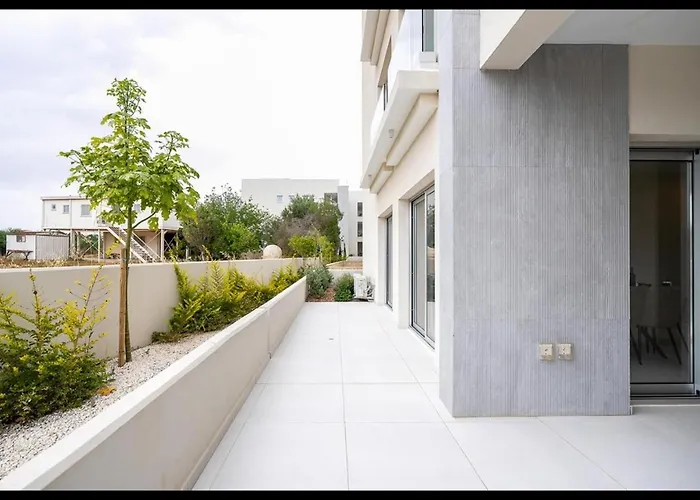 Protaras The Icon 001 At Mythical Seas 파라림니